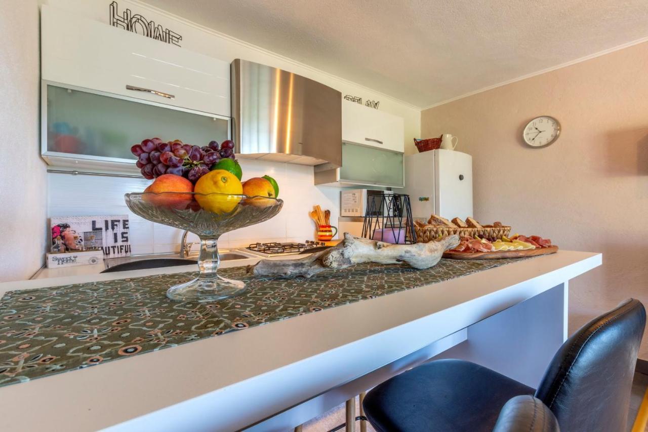Apartman Ella Peracko Blato Экстерьер фото