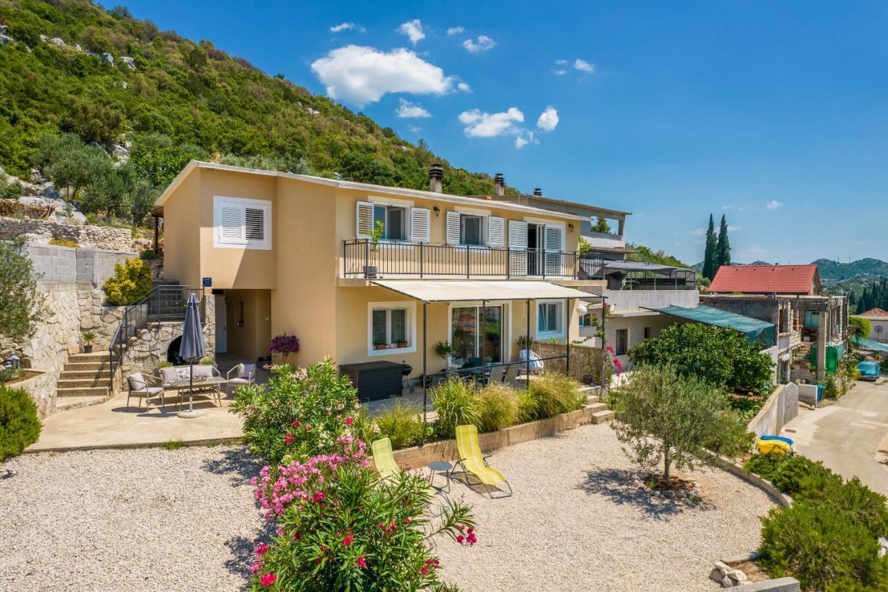 Apartman Ella Peracko Blato Экстерьер фото
